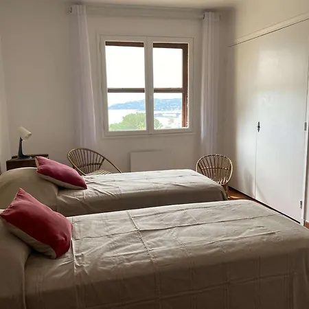 Charmante Vue Calme Au Lavandou - Fr-1-308-145