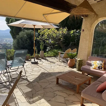 Charmante Vue Calme Au Lavandou - Fr-1-308-145 *